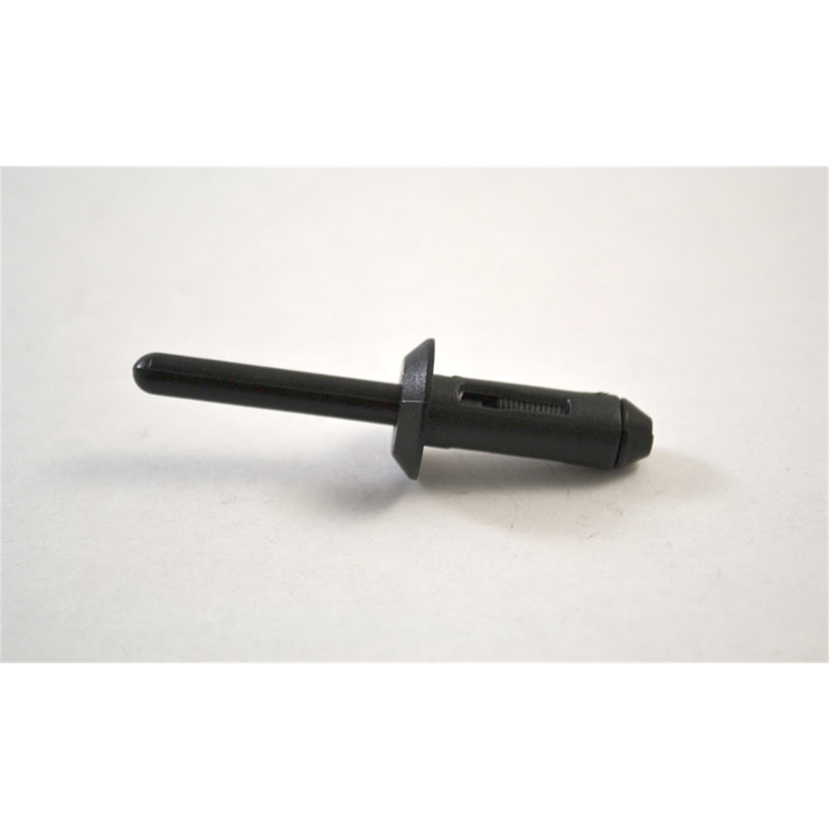 Black Nylon Blind Rivet 1/4" 100/Bag