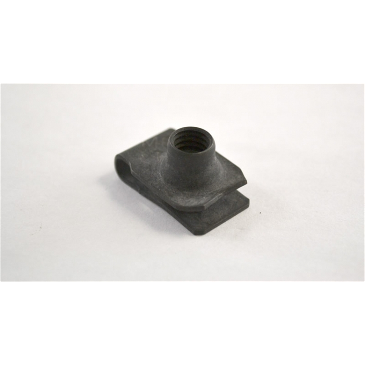 Blk Extruded U Nut 8-1.2 (Bag 100)