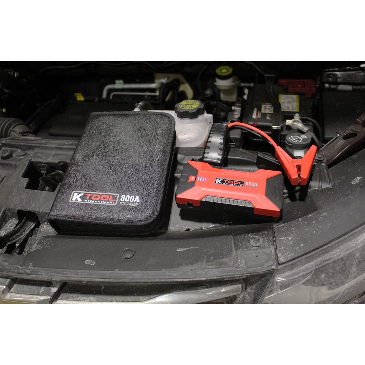 COMPACT JUMP STARTER 800 AMP 12-VOLT 12000MAH