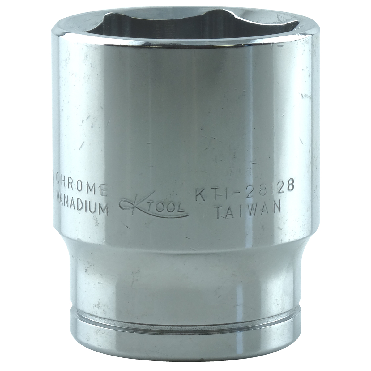 1/2 In Dr 6 Pt Standard Short Socket - 28mm