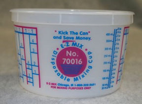 Disposable Mixing Cups - 1 Pint - 100/Box