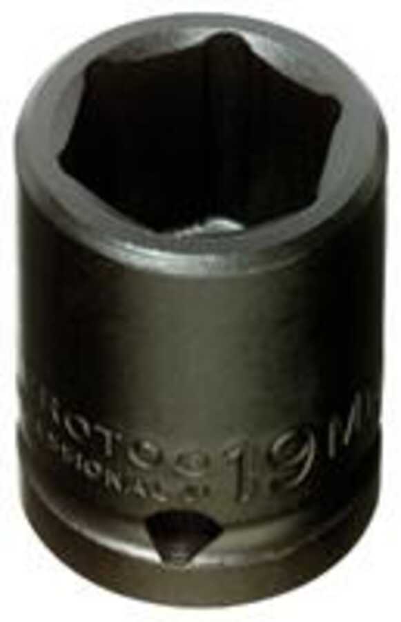 1/2" Drive 32mm 6-Point Metric Standard Length Impact Socket