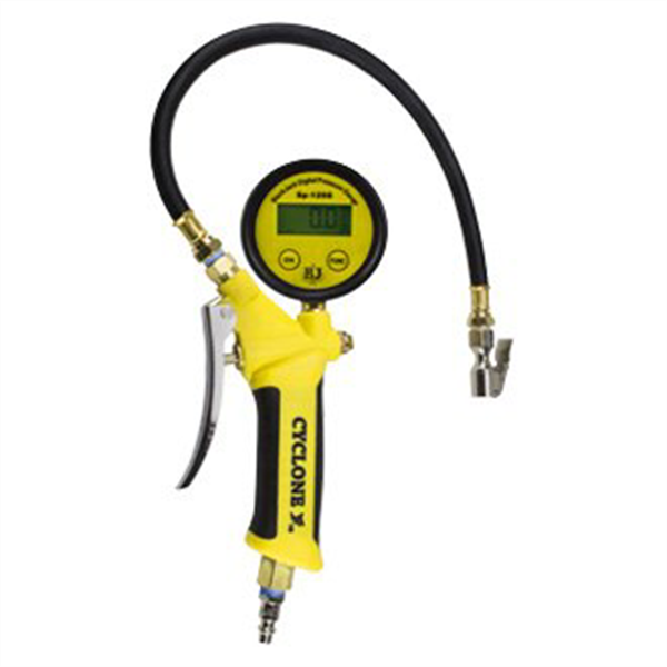 DIGITAL TIRE INFLATOR